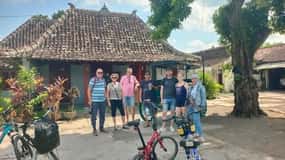 Yogyakarta : Borobudur temple + cycling