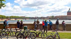 Toulouse panorama, electric bike ride and cable car