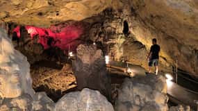 Psiloritis Mountain & Sfendoni Cave 4x4 Cretan Villages Tour