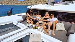 Heraklion luksuskatamaran til Dia: Gourmetlunsj og åpen bar