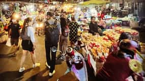Phnom Penh's Ultimate Street Food Tour by Tuk Tuk