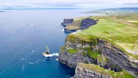 Tour privado de los Acantilados de Moher y la ciudad de Galway desde Dublín