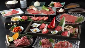 Prémiové Yakiniku v Yakiniku Manno Shinsaibashi