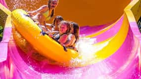 Bali: Waterbom Bali and Uluwatu Temple Tour with Kecak Dance