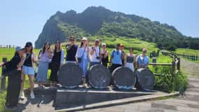 Jeju: Eastern UNESCO Sites Tour with Haenyeo Show
