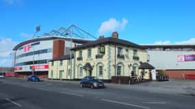 Wrexham: Welcome to Wrexham AFC Tour with Local Guide