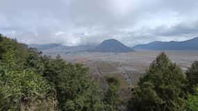 MALANG : MIDNIGHT BROMO SUNRISE PRIVATE TOURS