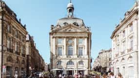 Bordeaux: Private Street Art tour