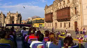 Excursão de ônibus em Lima: Centro Histórico e Catacumbas de São Francisco
