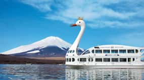 Mt. Fuji, Lake Kawaguchi and Yamanaka, Onsen 1-Day Tour