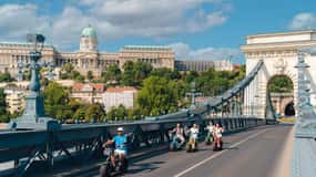 Budapeste: Tours em pequenos grupos com scooters elétricas MonsteRoller