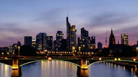 Frankfurt: Lounge Abendfahrt Frankfurt