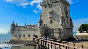 Lissabon: Belém & LX Factory Privé Tuk Tuk Tour met ophaalservice