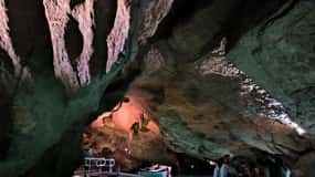 Visita guiada às cavernas de San José