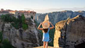 From Athens: Meteora Monasteries and Hermit Caves Tour