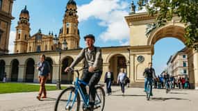 München: Klassische geführte Stadtrundfahrt mit dem Fahrrad (nur auf Englisch)