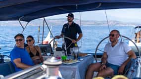 Catania: Crucero por la Costa de los Cíclopes con Aperitivo y Snorkel