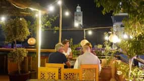 Fra Marrakech: Middag på taket og romantisk utsikt over medinaen