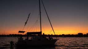 San Fernando: Sailboat ride with Tango and Choripan