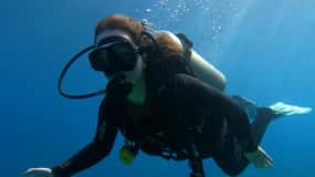 Chania : Essai de plongée sous-marine 2 plongées à terre (recevoir la certification)