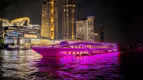 Bangkok : Dîner-croisière de luxe Opulence avec transfert à l'hôtel