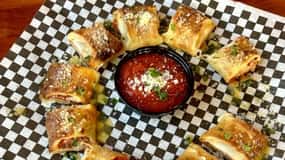 Pittsburgh: Guided Secret Food Tour