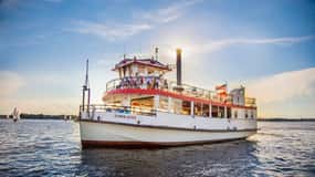 Annapolis: Annapolis Harbor and U.S. Naval Academy Cruise