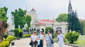 De complete Pune ervaring: Een dagvullende tour (AC Car Tour)