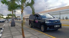 Nairobi: Private Transfer to Airport or Railway Station