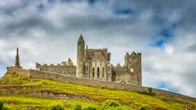Cashel: Rock of Cashel, Folkloremuseum und Stadttour