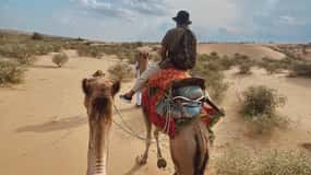 James Desert Experience