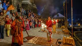 Katmandú: Templo Pashupatinath Excursión Aarati Nocturna