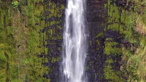 Tour con la fionda delle meraviglie delle cascate di Big Island
