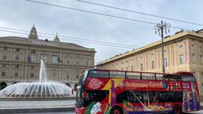 Genoa: Hop-on Hop-off Tour Ticket