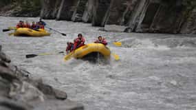 Valdez: Keystone Canyon Whitewater Rafting Trip