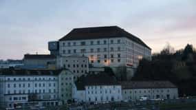 Vienna: Private tour Mauthausen and Linz