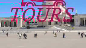 lisbon: Fatima, Nazare, Obidos, mira de aire private tour
