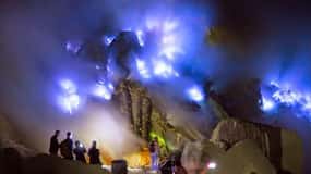 Kawah Ijen Blue Fire Tour With Local Activities Exploration