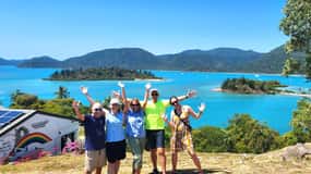 Airlie Beach: #1 Sightseeing Explorer 3hr tour.