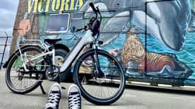 Victoria City Highlights Bike Tour - Castle Hoods & Legends