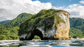 Puerto Vallarta: Los Arcos, Ánimas, and Quimixto Boat Tour
