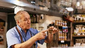 Nice: Provencal Food Walking Tour with Tastings