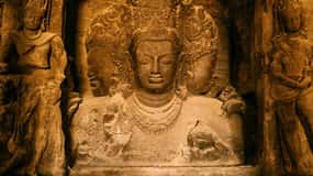 Mumbai: Elephanta Island and Elephanta Caves Guided Tour