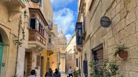 Birgu: 3 város gyalogtúra az inkvizítorok palotájába való belépéssel