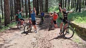 E-mtb tour through lava flows and down to Alcantara gorges