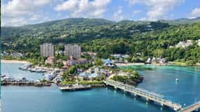 From Montego Bay: One Way Shared Transfer to Ocho Rios