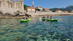 Budva: Kajak- oder SUP-Verleih mit Schulung und Routen