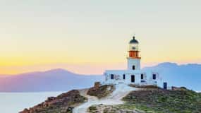 Discover Mykonos Highlights: A 2-Hour Van Adventure