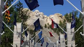 Hill City: Private Mount Rushmore, Crazy Horse & More Tour