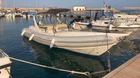 Otranto: Boat Tour with Aperitif and Snorkeling Equipment